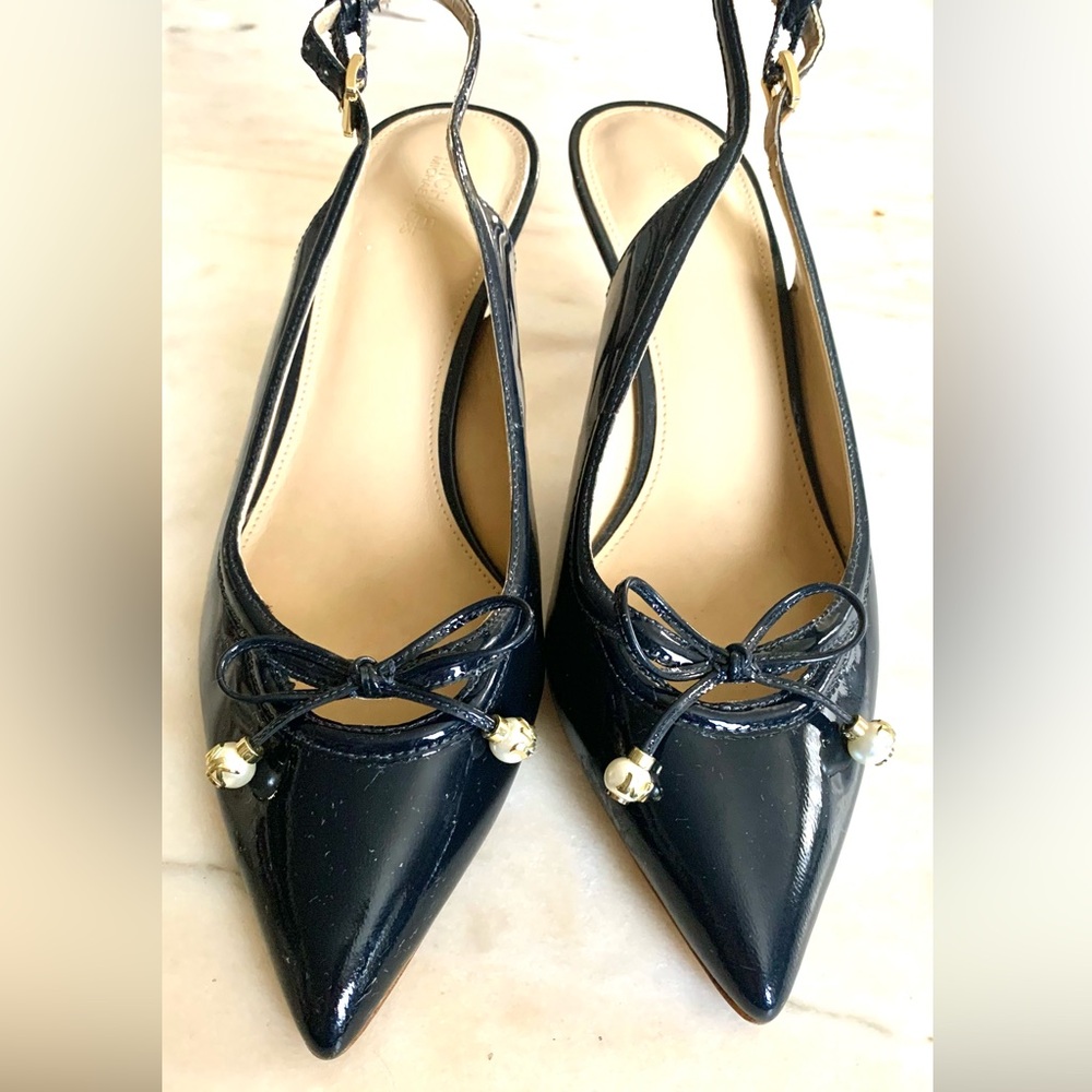 Michael Kors sling navy blue shoes. - Picture 2 of 7